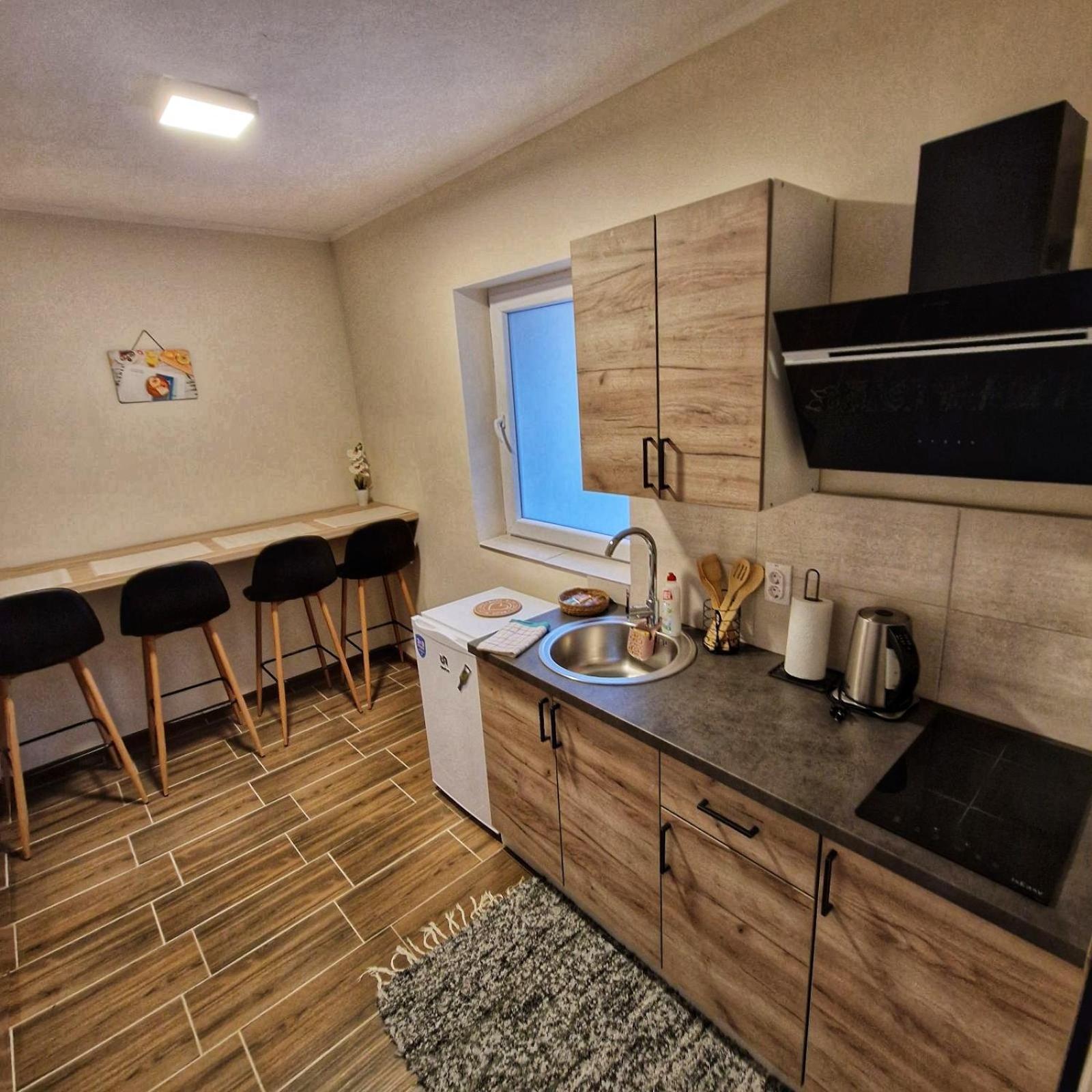 Dorce Apartmani Horgos Exterior foto